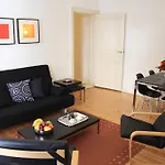아파트 Nollendorf - 1 Separate Bedroom And 1 Living With Sofa Bed In Motzstrasse *