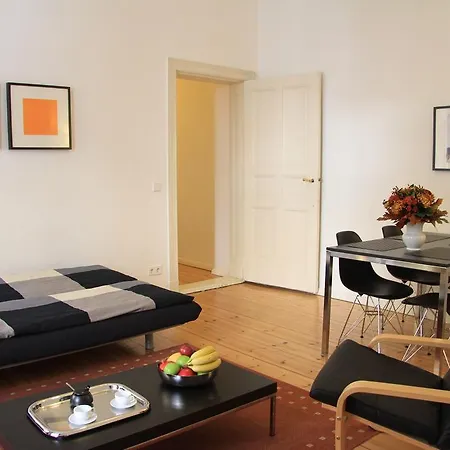 Nollendorf - 1 Separate Bedroom And 1 Living With Sofa Bed In Motzstrasse 公寓 柏林