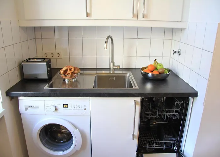 Nollendorf - 1 Separate Bedroom And 1 Living With Sofa Bed In Motzstrasse *