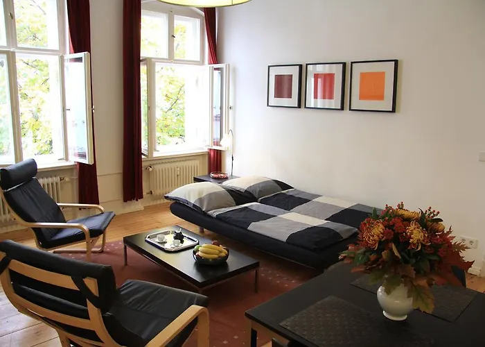 Nollendorf - 1 Separate Bedroom And 1 Living With Sofa Bed In Motzstrasse