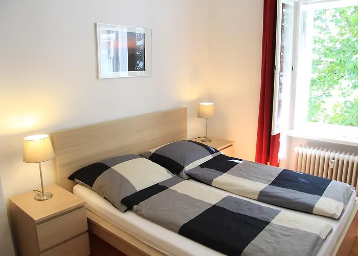 Appartement Nollendorf - 1 Separate Bedroom And 1 Living With Sofa Bed In Motzstrasse *