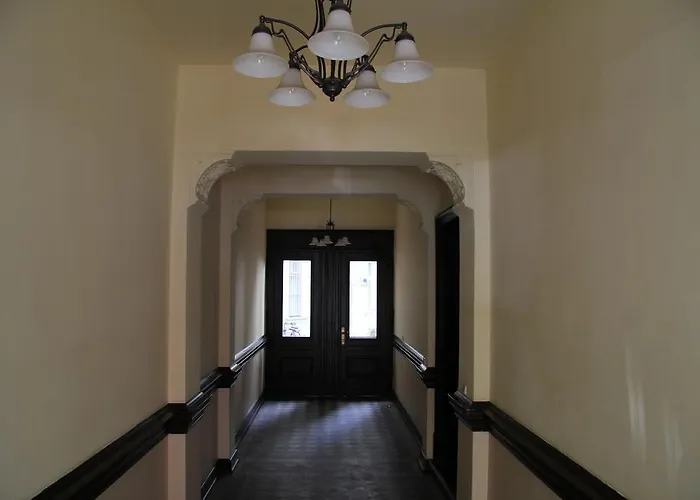 Nollendorf - 1 Separate Bedroom And 1 Living With Sofa Bed In Motzstrasse Apartman *