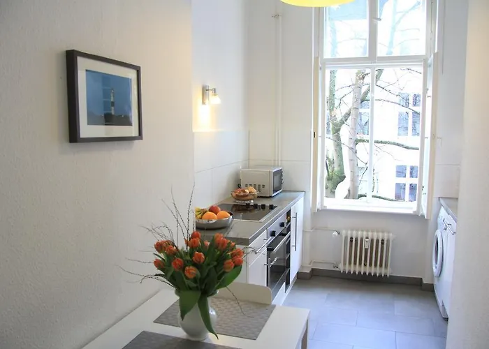 Nollendorf - 1 Separate Bedroom And 1 Living With Sofa Bed In Motzstrasse * Βερολίνο