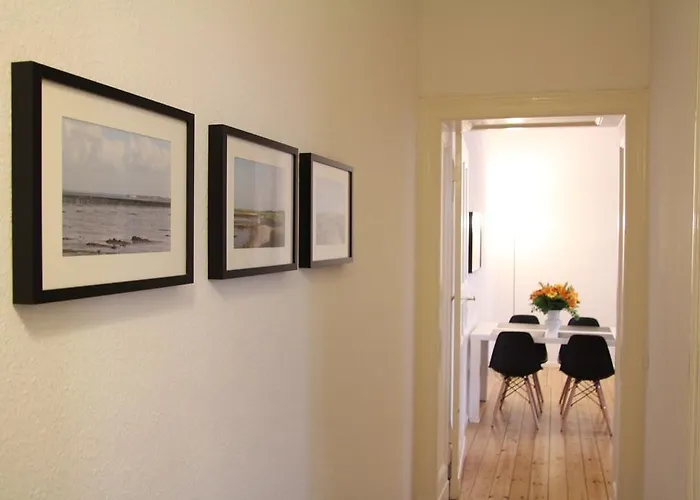 Nollendorf - 1 Separate Bedroom And 1 Living With Sofa Bed In Motzstrasse