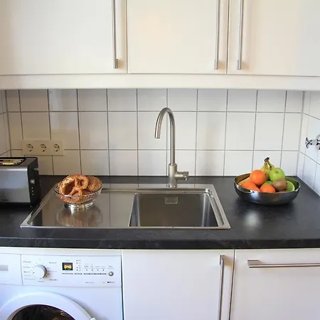 Nollendorf - 1 Separate Bedroom And 1 Living With Sofa Bed In Motzstrasse *