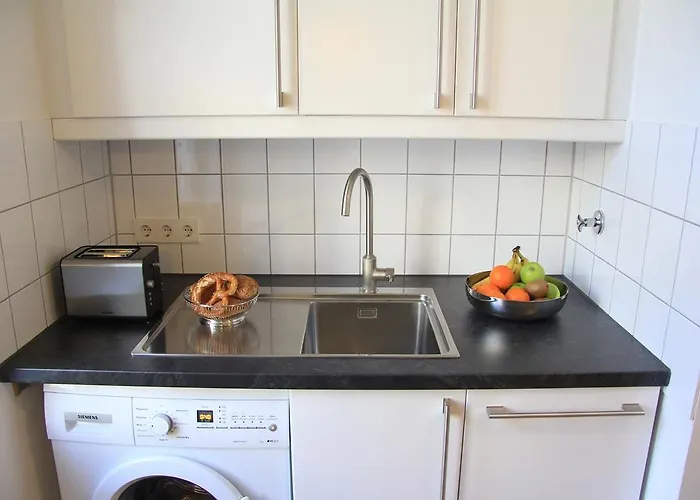 Nollendorf - 1 Separate Bedroom And 1 Living With Sofa Bed In Motzstrasse *