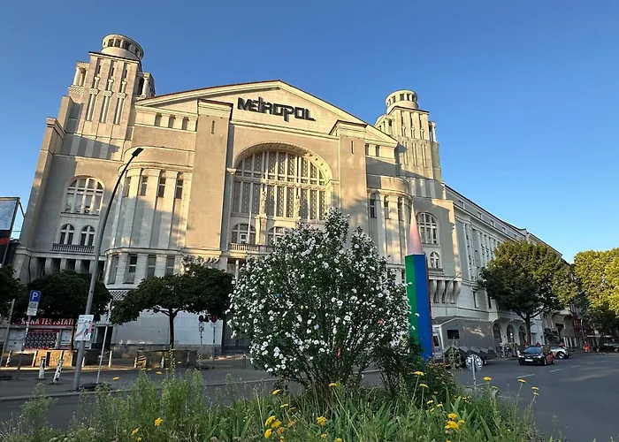 Lägenhet Nollendorf - 1 Separate Bedroom And 1 Living With Sofa Bed In Motzstrasse