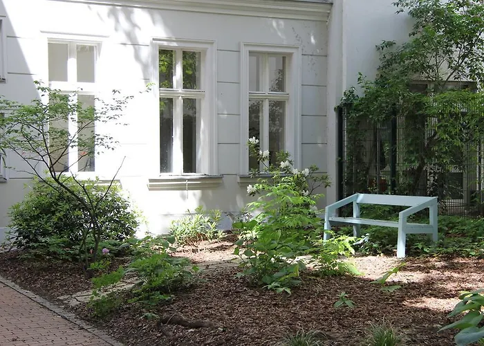 Lägenhet Nollendorf - 1 Separate Bedroom And 1 Living With Sofa Bed In Motzstrasse *