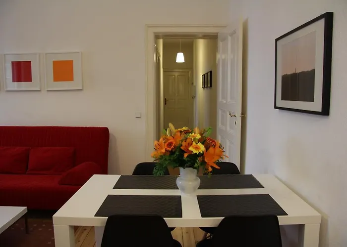 Nollendorf - 1 Separate Bedroom And 1 Living With Sofa Bed In Motzstrasse Lägenhet Berlin